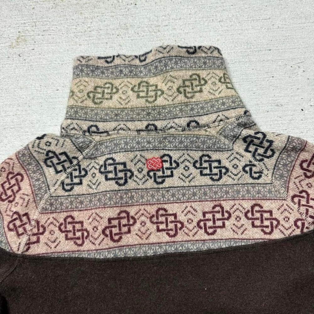 Sherpa Adventure Gear Wool Sweater Size Small - Picture 8 of 8